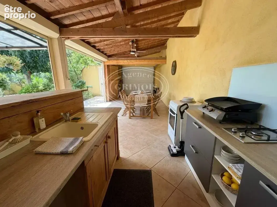 Aigne - villa de 2013  de 140 m² env. / piscine /garage / terrain de 2411 m² - photo 19