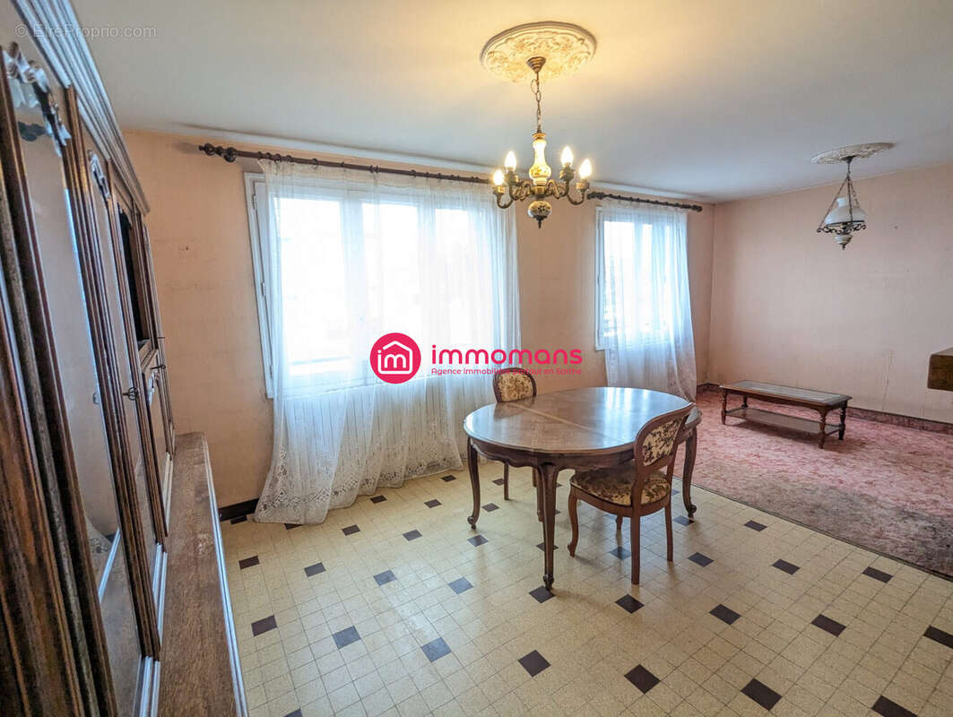 Maison à BEAUMONT-SUR-SARTHE