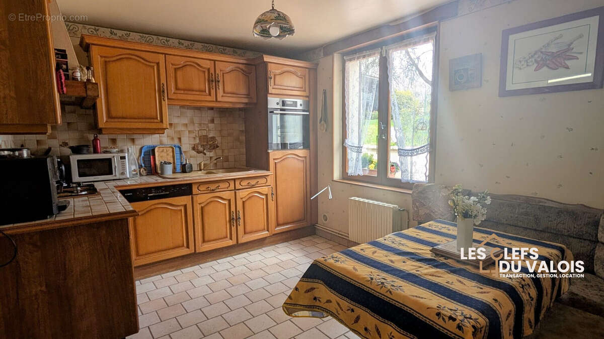 Maison à NANTEUIL-LE-HAUDOUIN