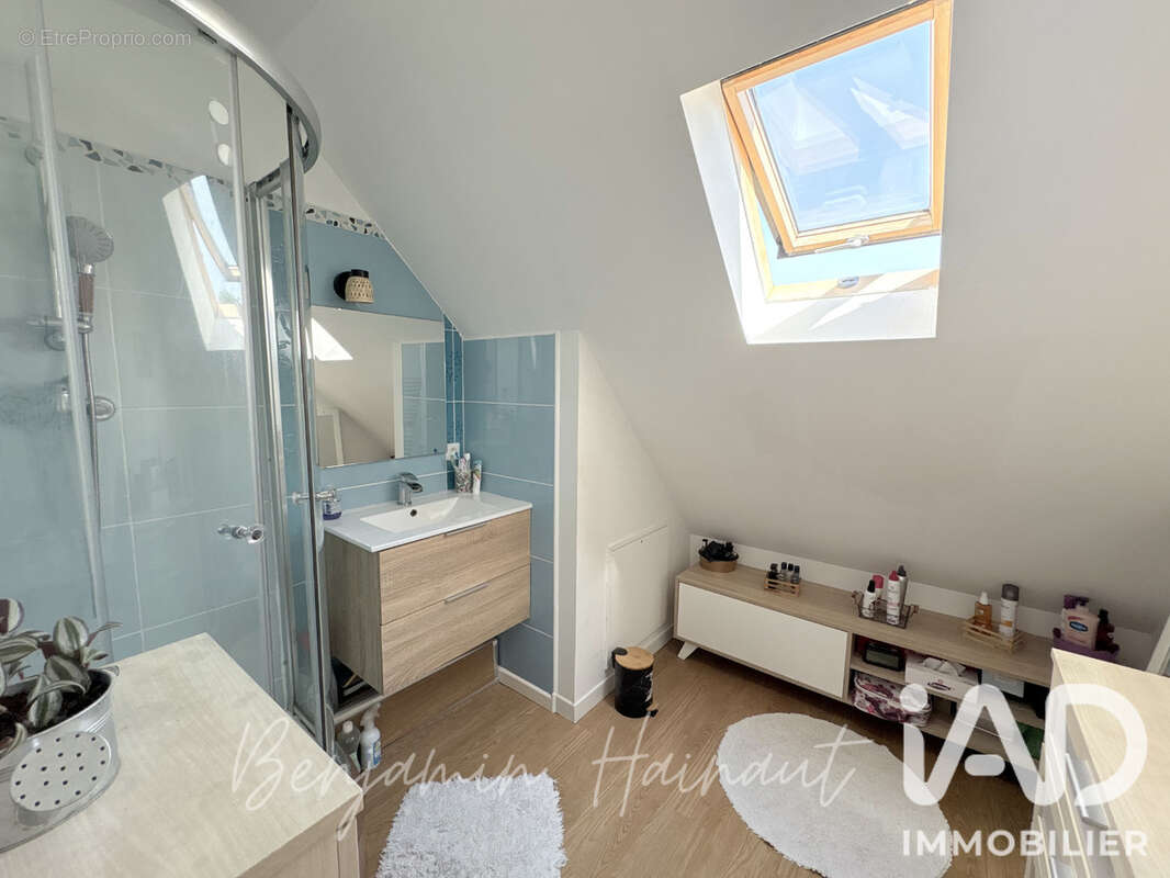 Maison 98 m² à Jouy-Le-Chatel  - photo 7