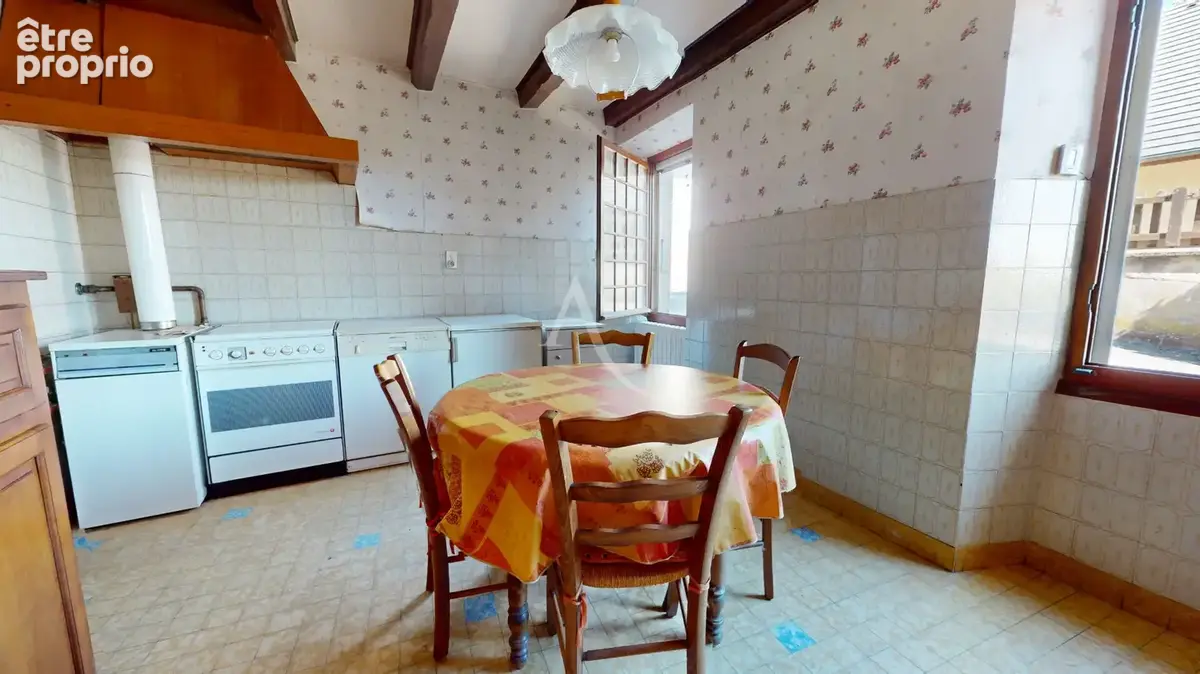 Maison Chilly 5 pièce(s)  114.39 m² Hab  (463 m2 au sol). - photo 5