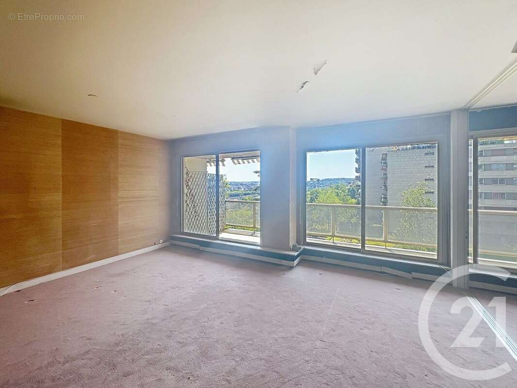 Appartement à SAINT-CLOUD