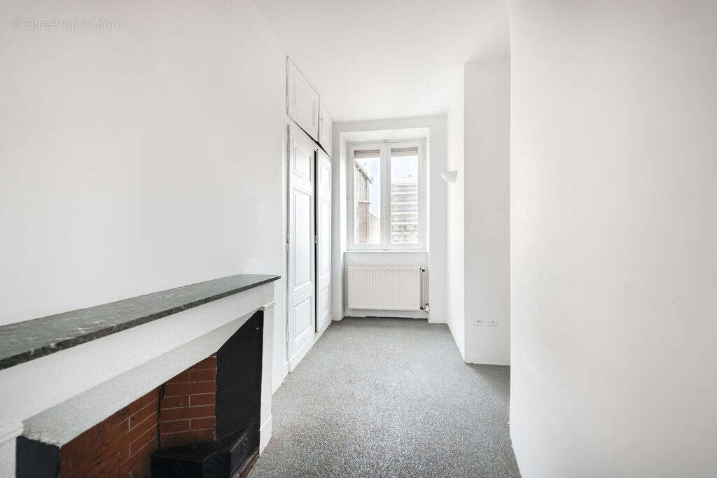 Appartement à LYON-6E