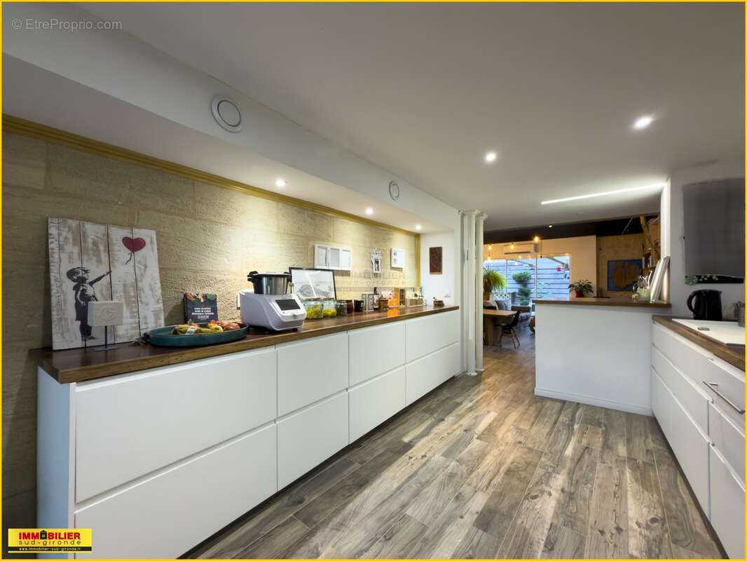 Magnifique rénovation Centre PODENSAC - photo 6