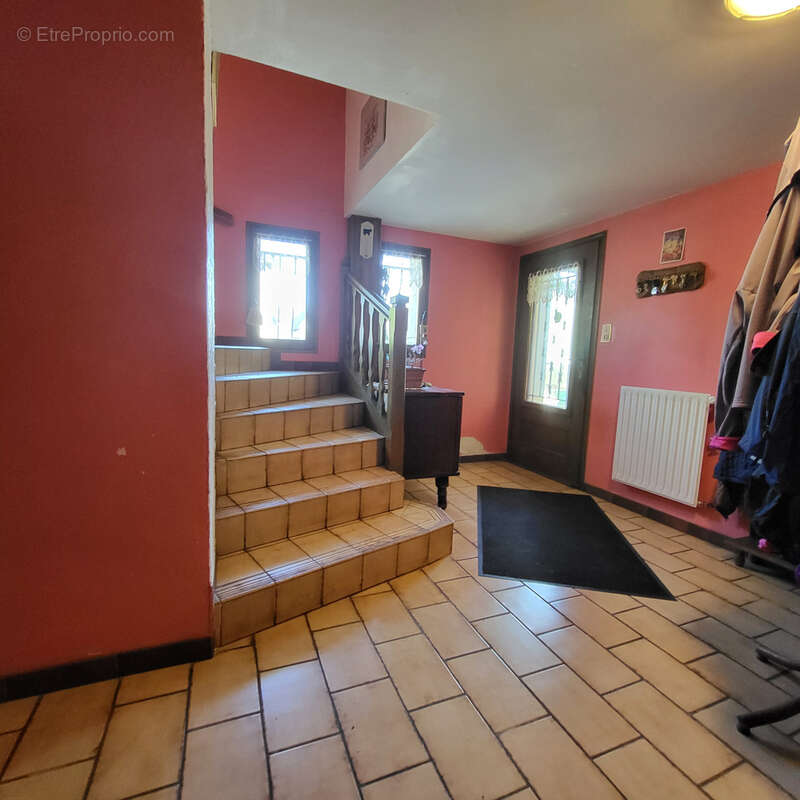 Maison à RIOM-ES-MONTAGNES