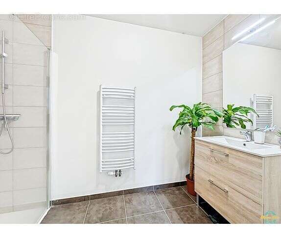 Appartement à BOURGOIN-JALLIEU
