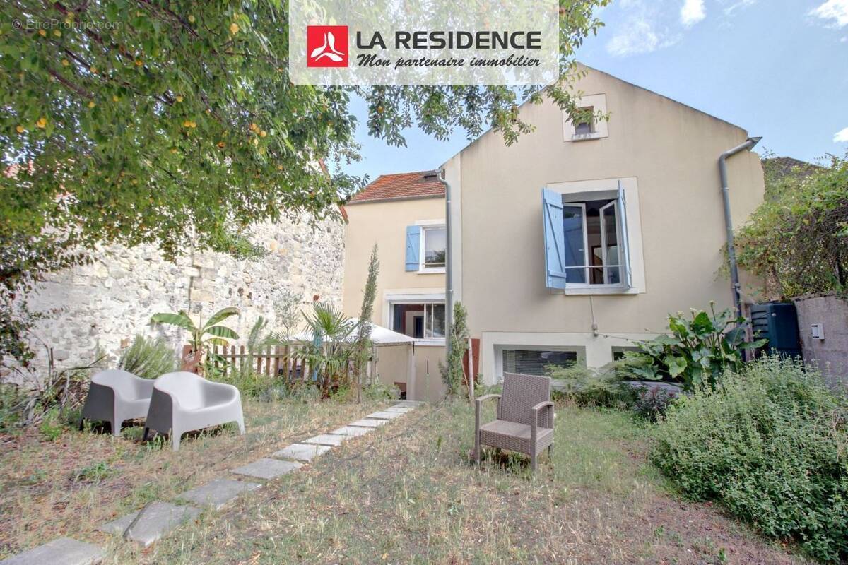 Maison à CONFLANS-SAINTE-HONORINE