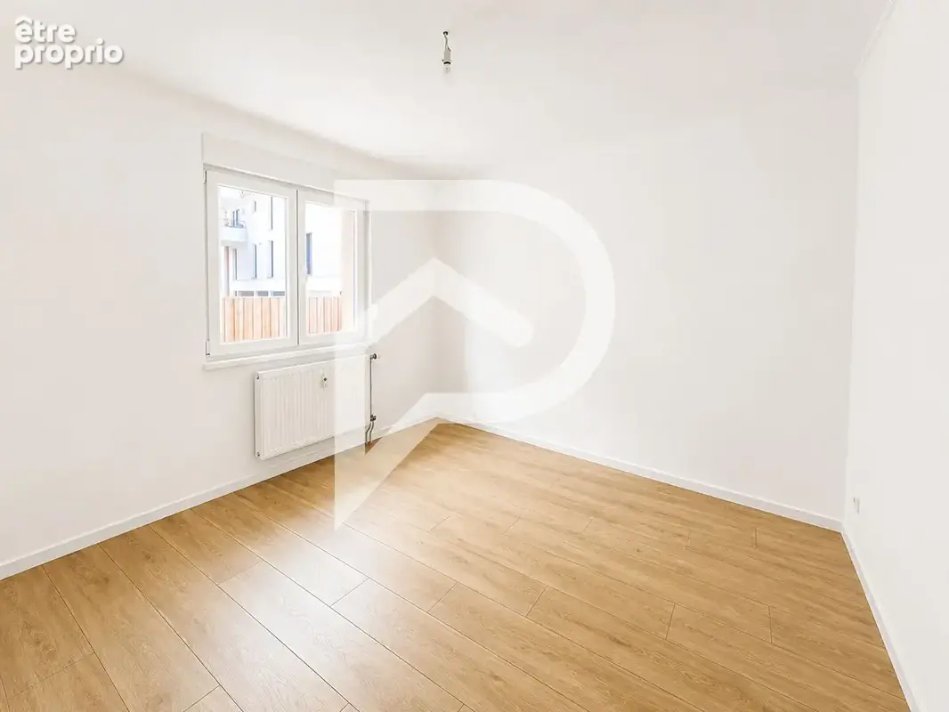 Appartement 4 pièces 84 m² avec terrasse, cave et stationnement - Saverne centre-ville - photo 3