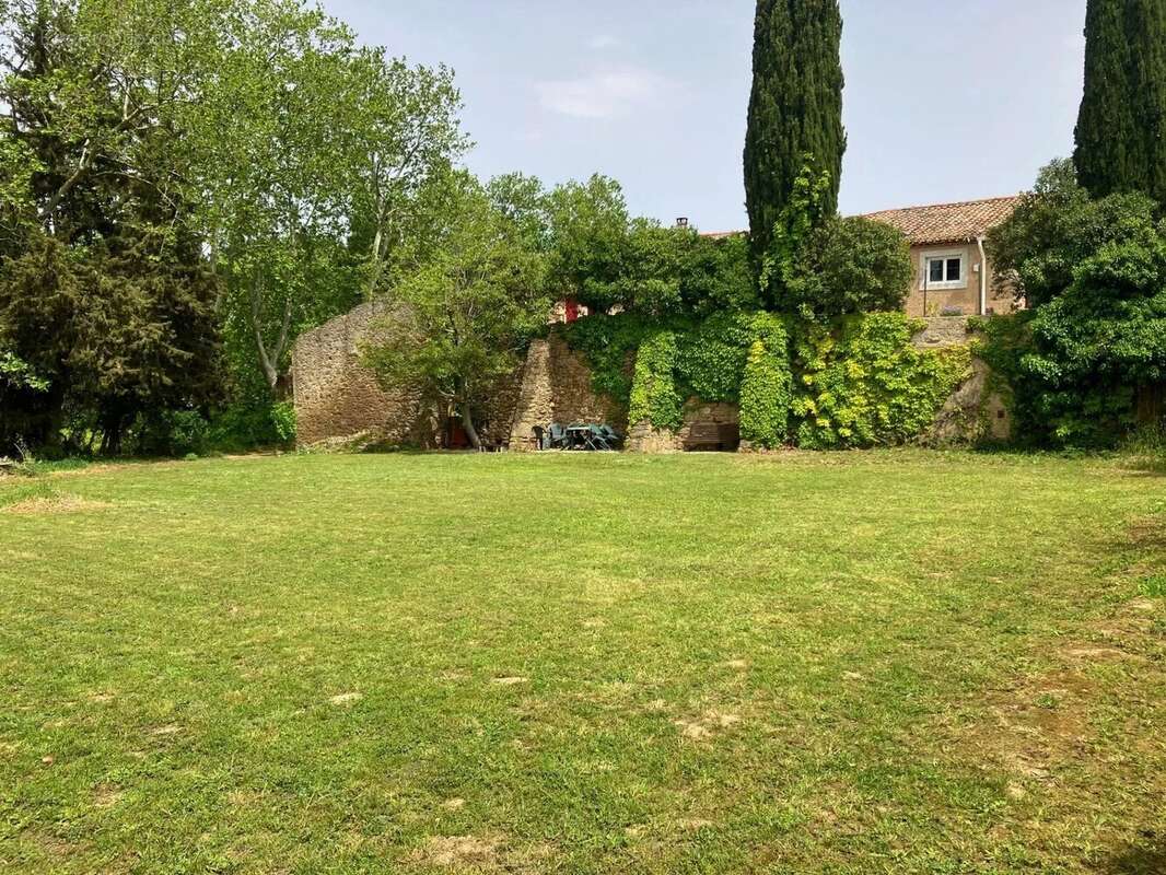 Domaine avec vignes et gîtes - photo 25