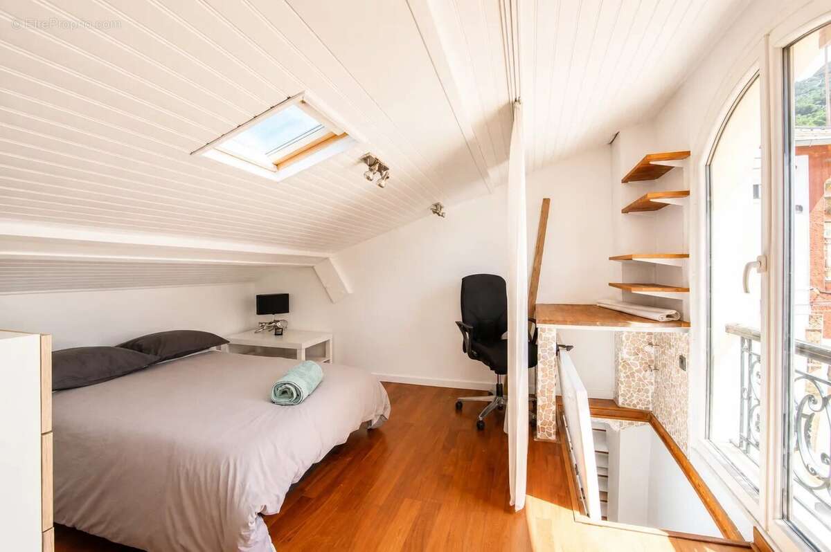 Appartement à CAP-D'AIL