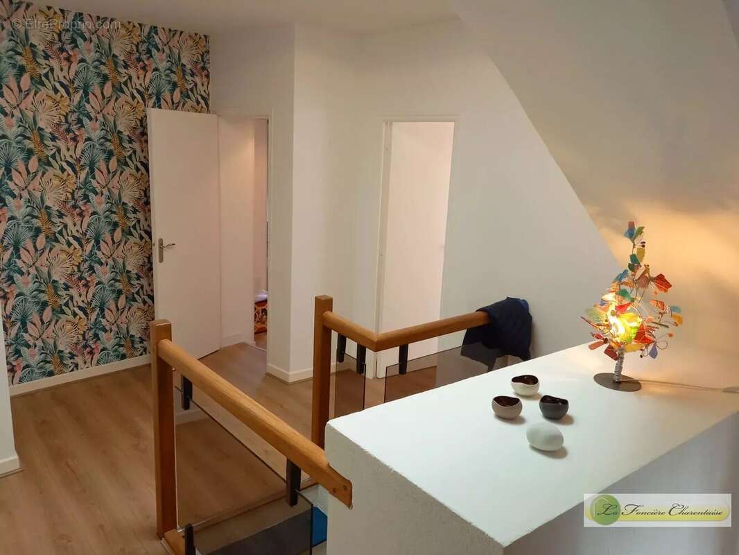 Maison à SAINT-AMANT-DE-BOIXE