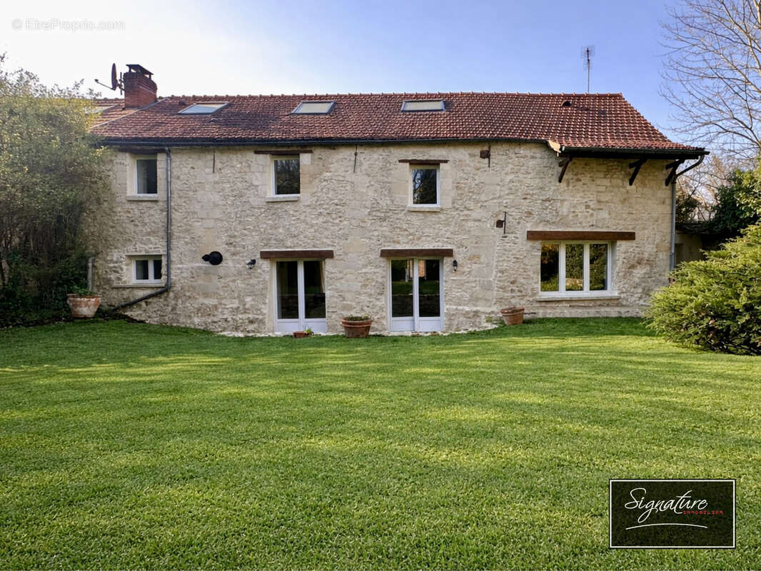 Maison à SENLIS