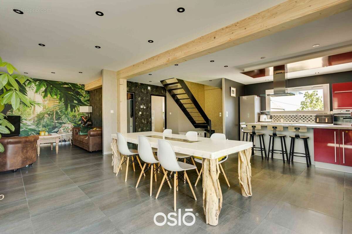Maison 141 m² à Champoux  - photo 6