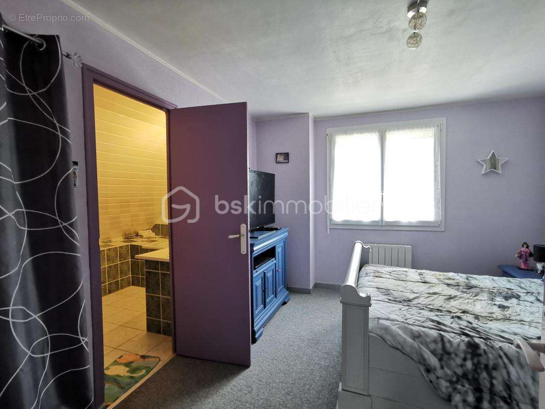 Maison à RUFFIAC
