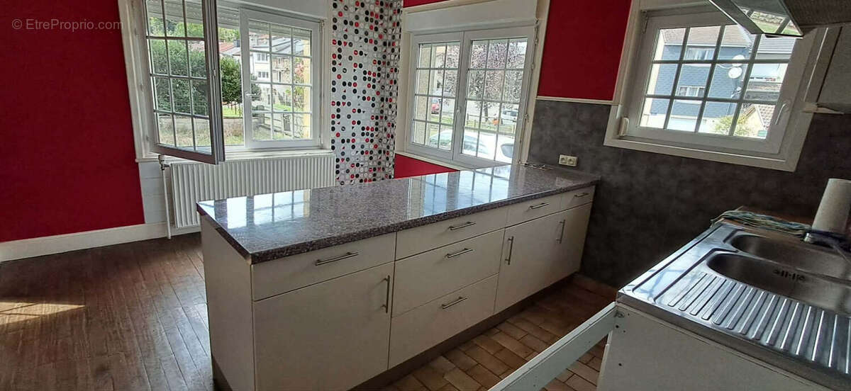 Maison 84 m² à Neufmanil  - photo 3