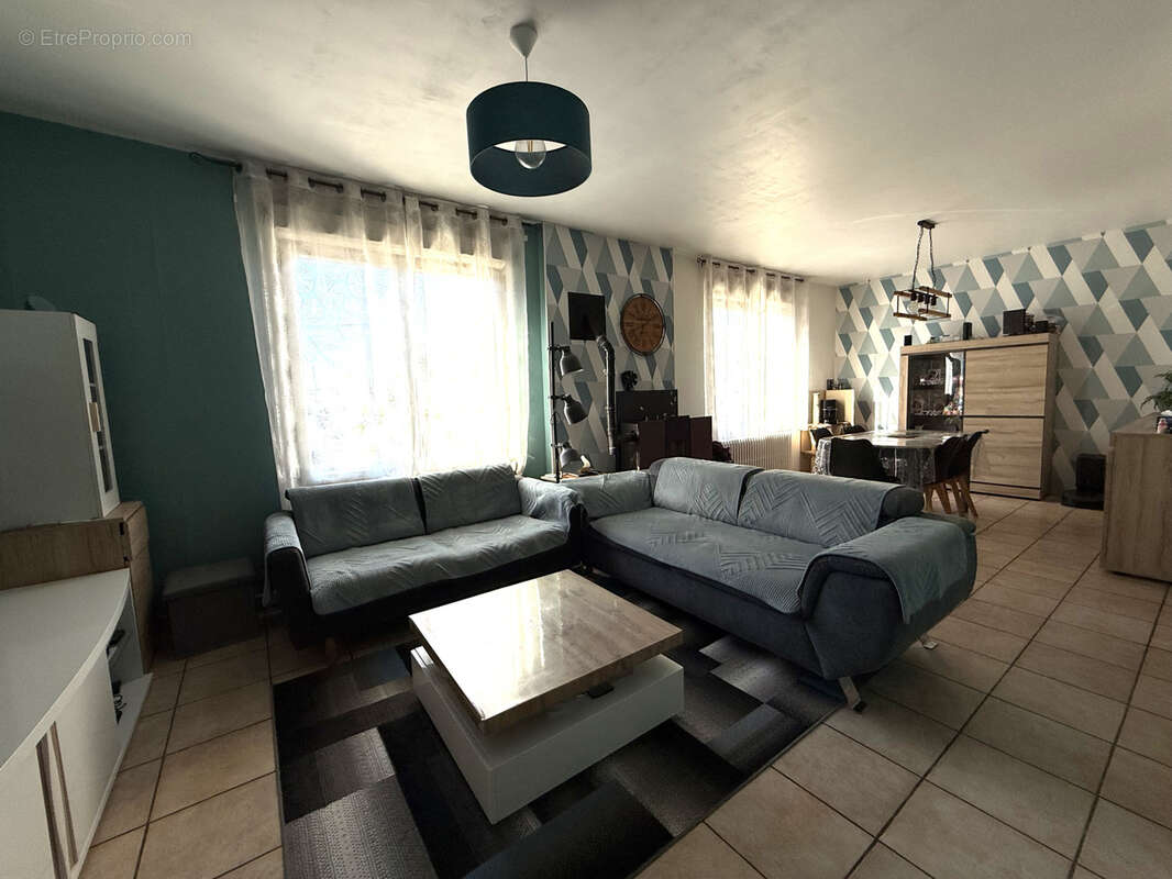 Maison à SALBRIS
