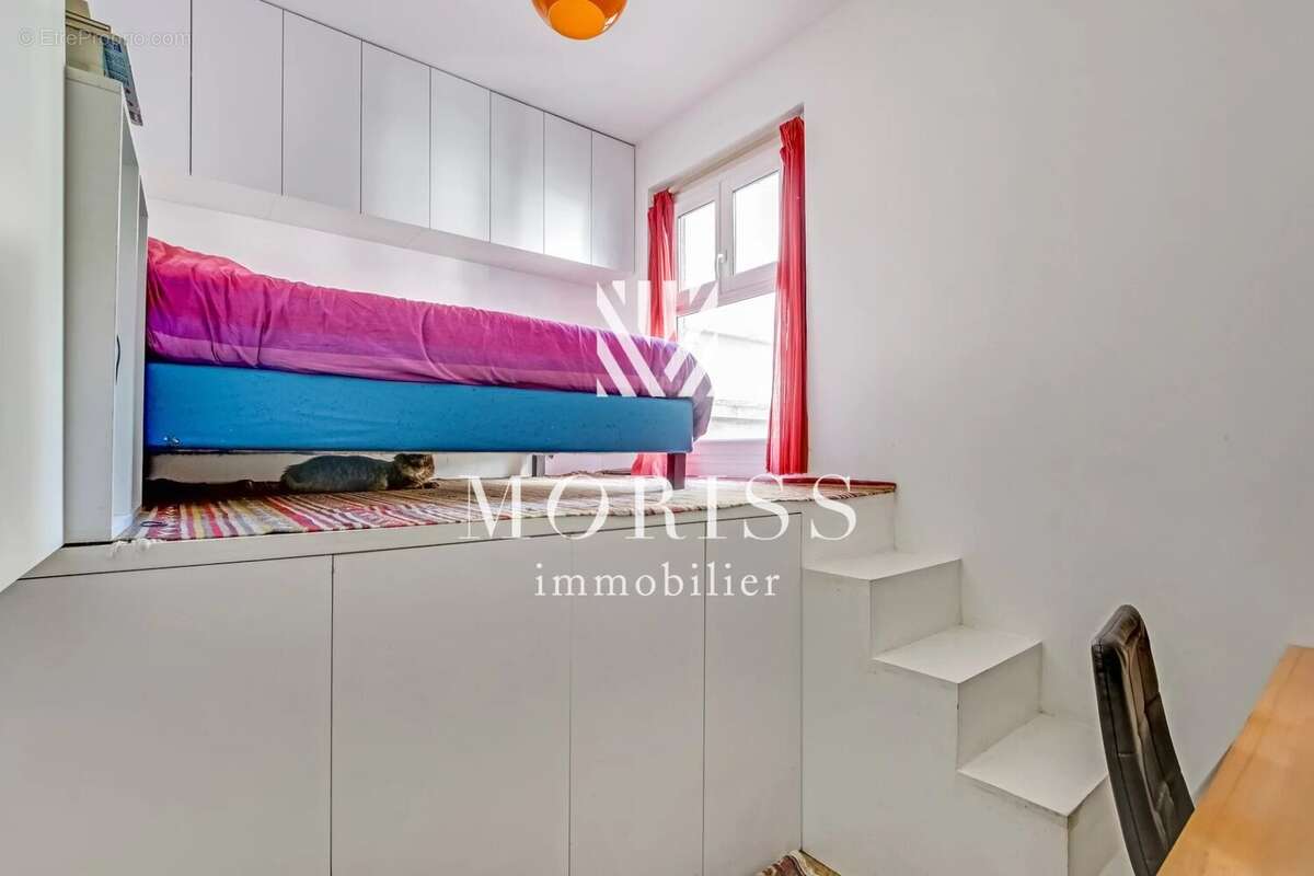Appartement à PARIS-14E
