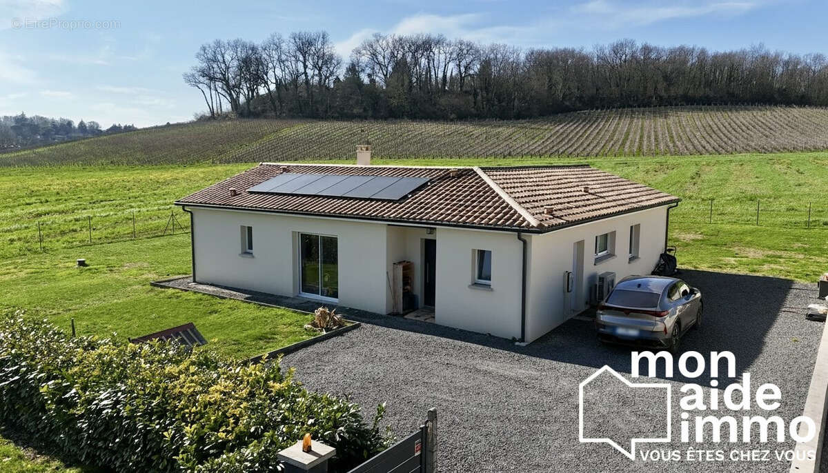 Maison à NAUJAN-ET-POSTIAC