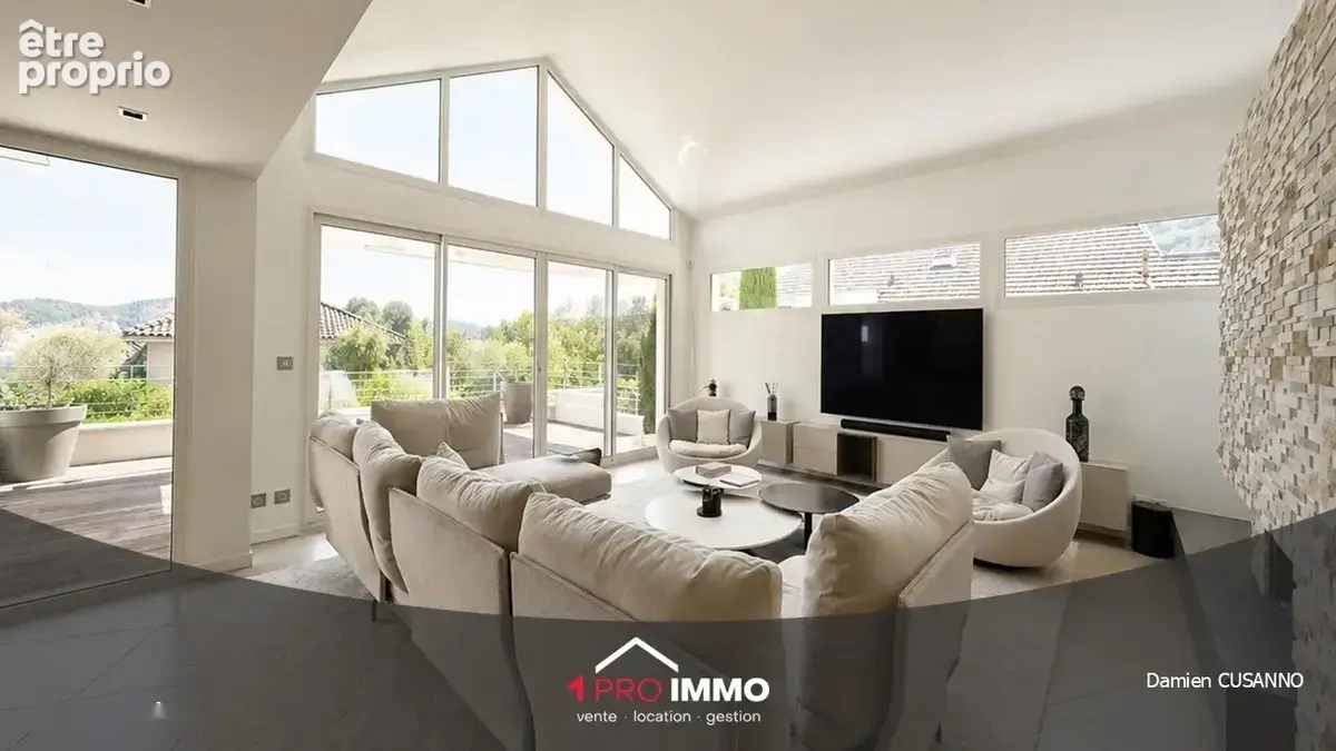 Maison 5 pièces 300 m² à vendre à Claix (38640) - photo 4