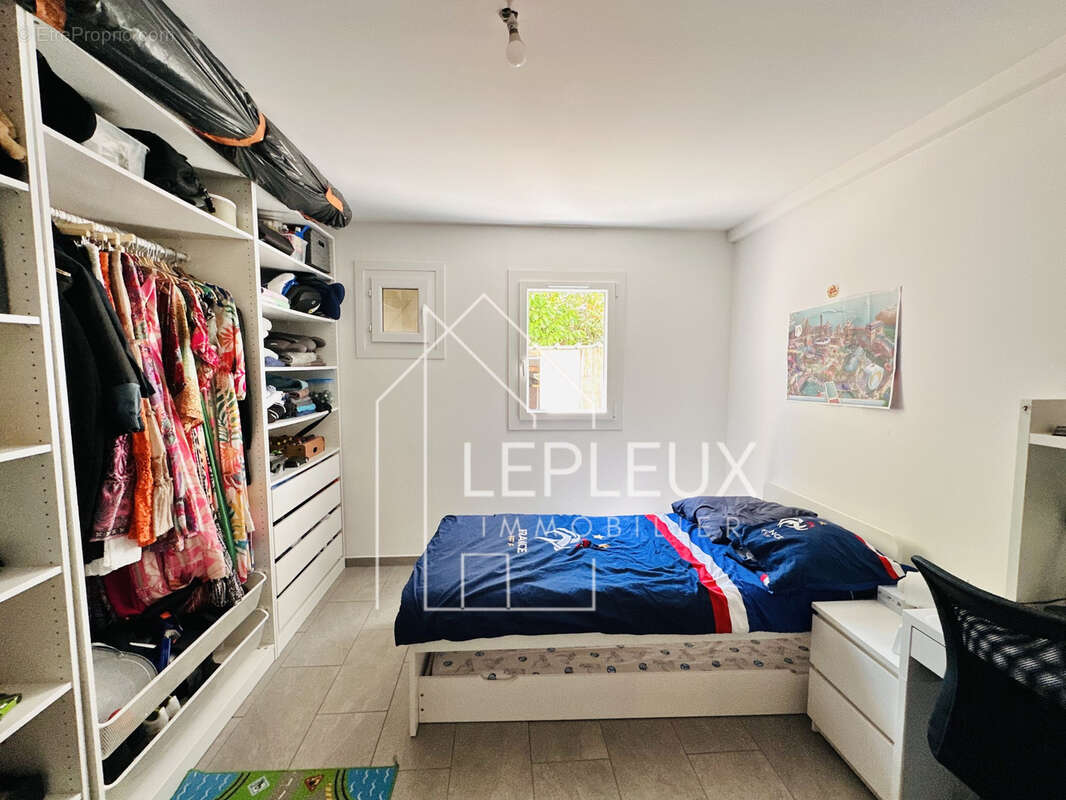 Appartement à PEYMEINADE