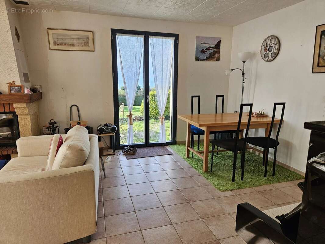 Maison à VILLERVILLE