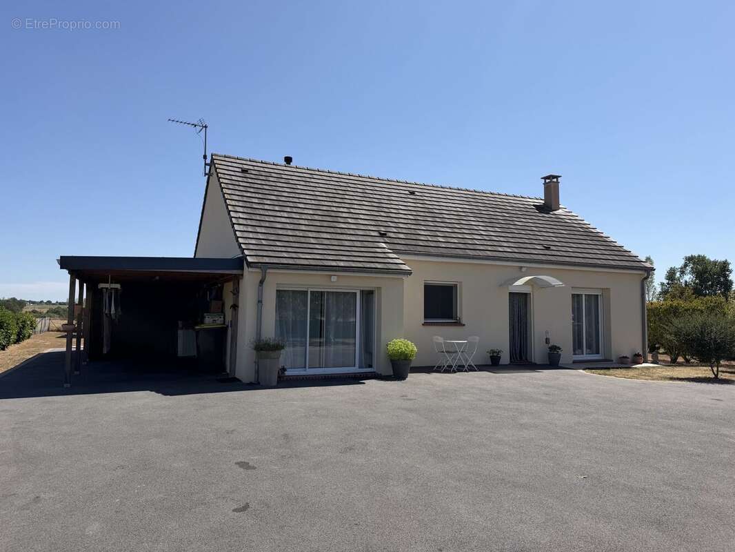 Maison 88 m² à La Barre-En-Ouche  - photo 2