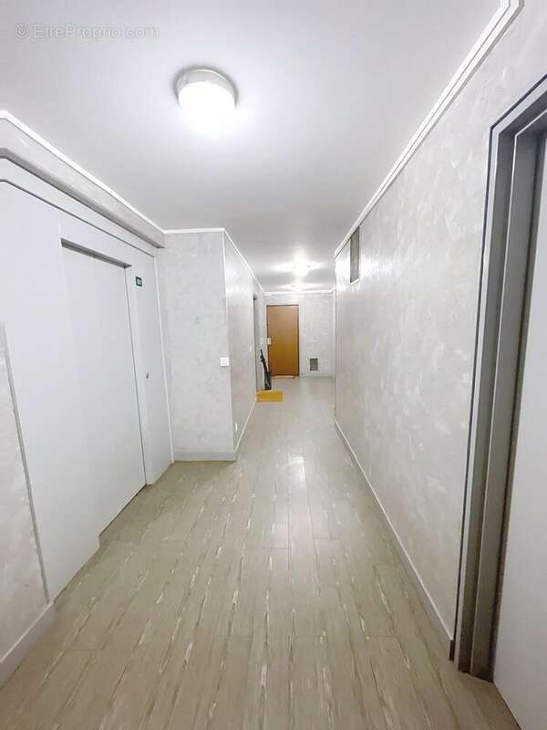 Photo 7 - Appartement à CHAMPS-SUR-MARNE