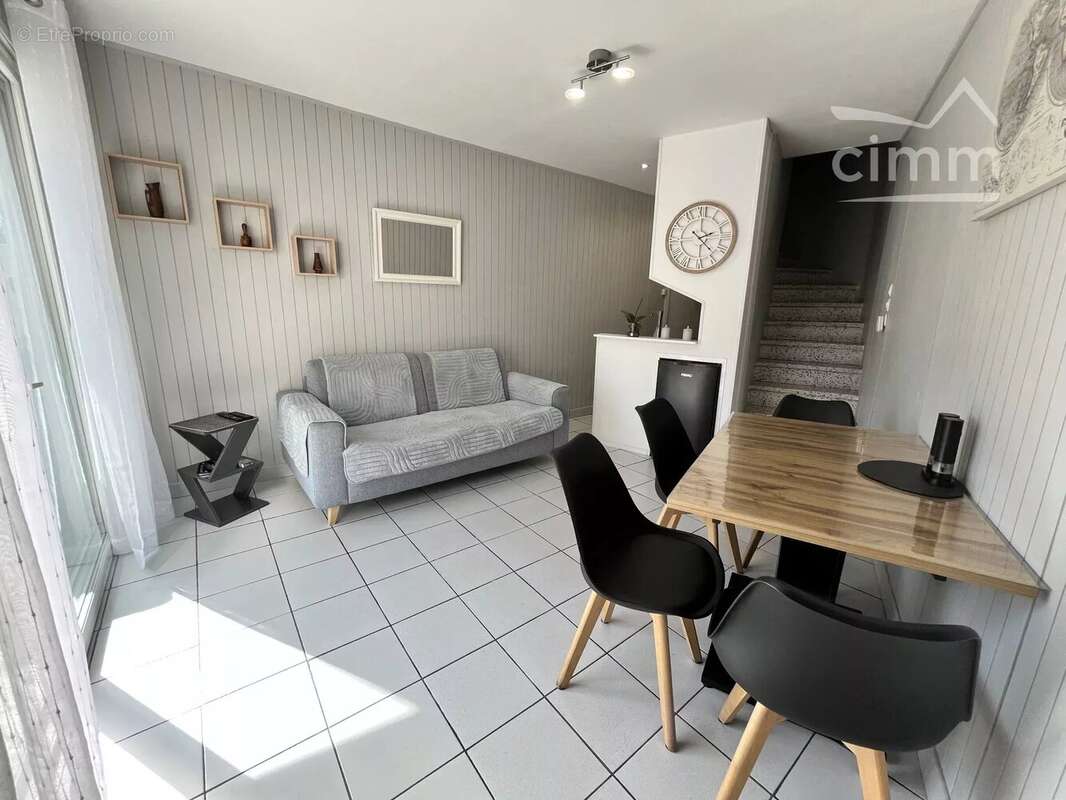 Maison à VALRAS-PLAGE