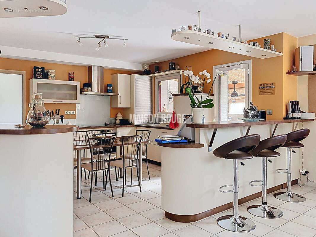 Maison à LONGAULNAY