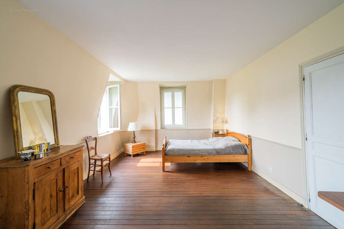 Maison à LAGNY-SUR-MARNE