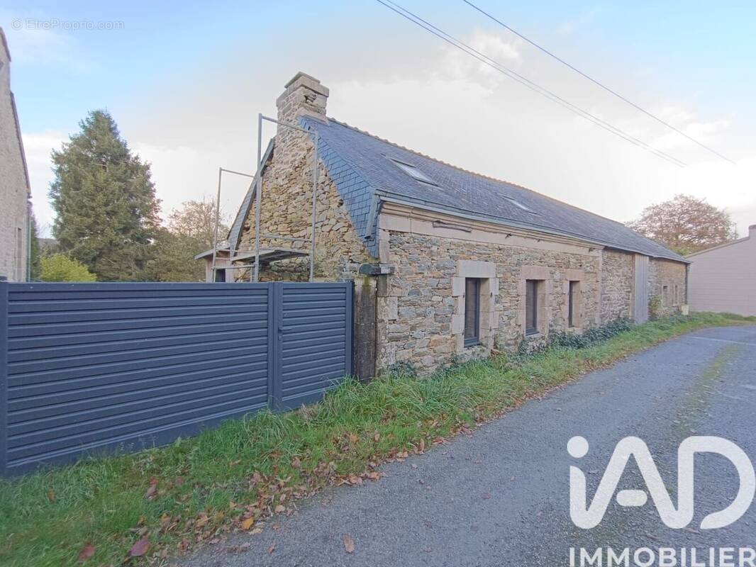 Photo 1 - Maison à ROUDOUALLEC