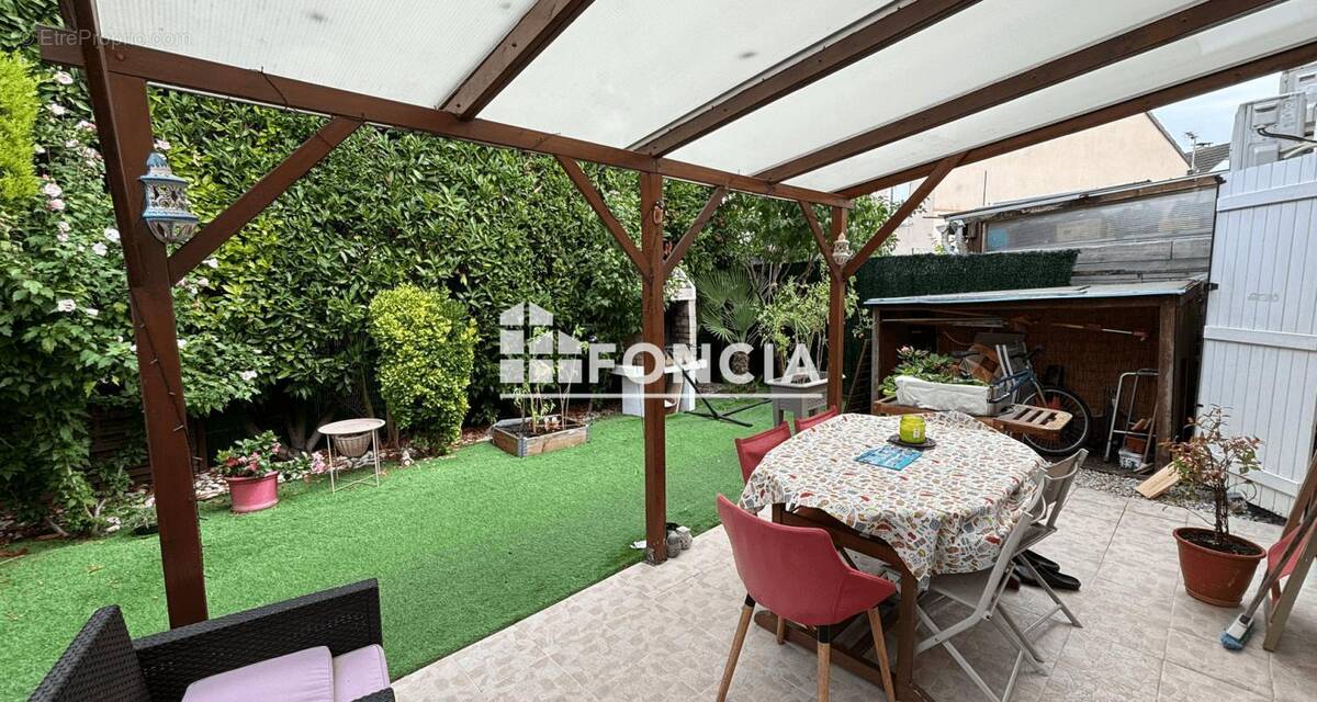 Maison à VILLENEUVE-SAINT-GEORGES