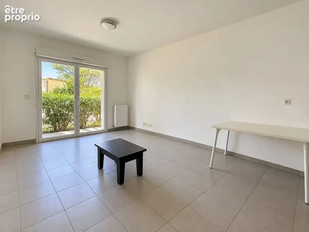 Appartement à JUVIGNAC