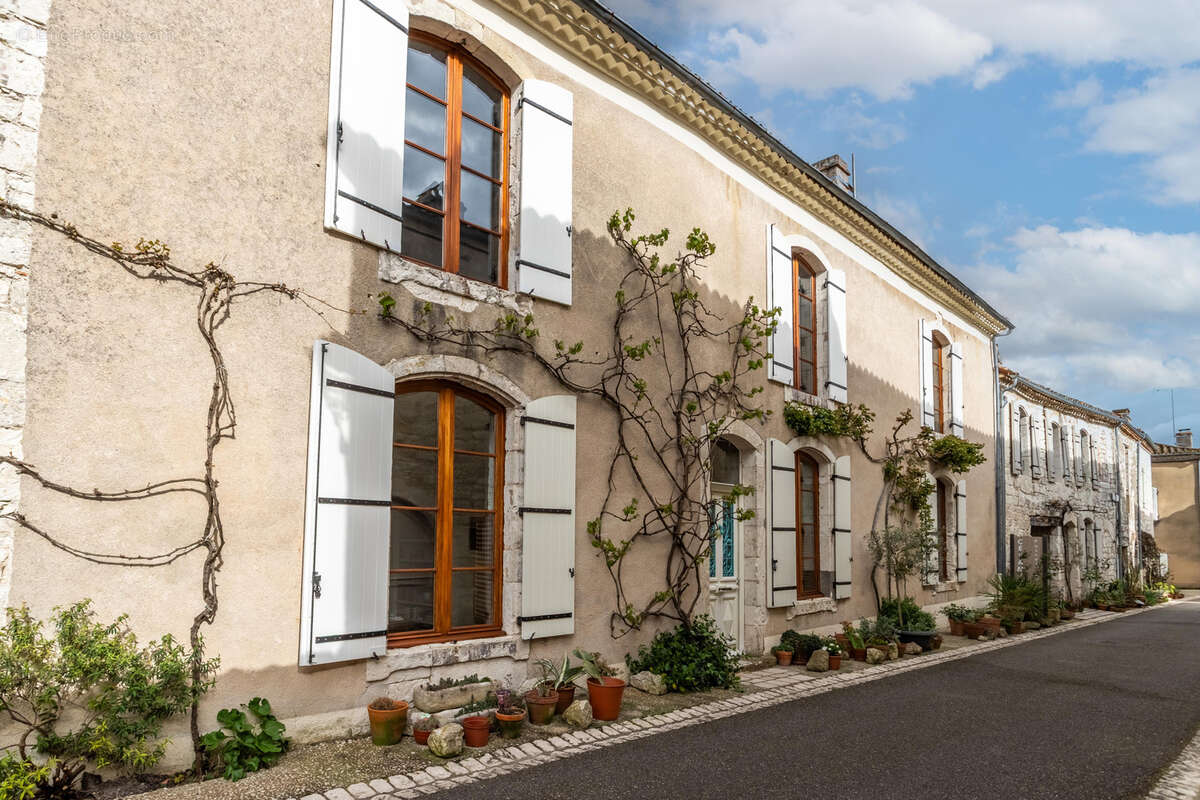 Maison à TOURNON-D'AGENAIS