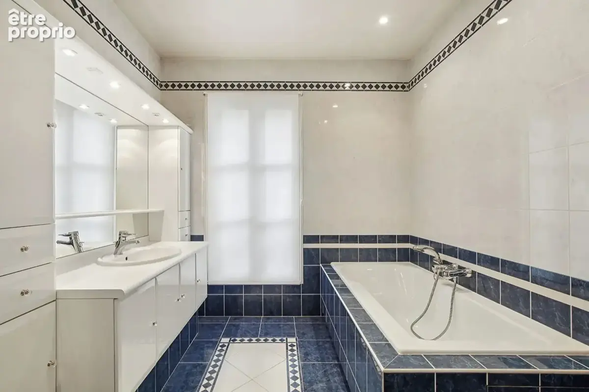Bas de chatou - propriété de charme de 1888 - terrain paysager plein sud de 919 m² - deux habitations - photo 13