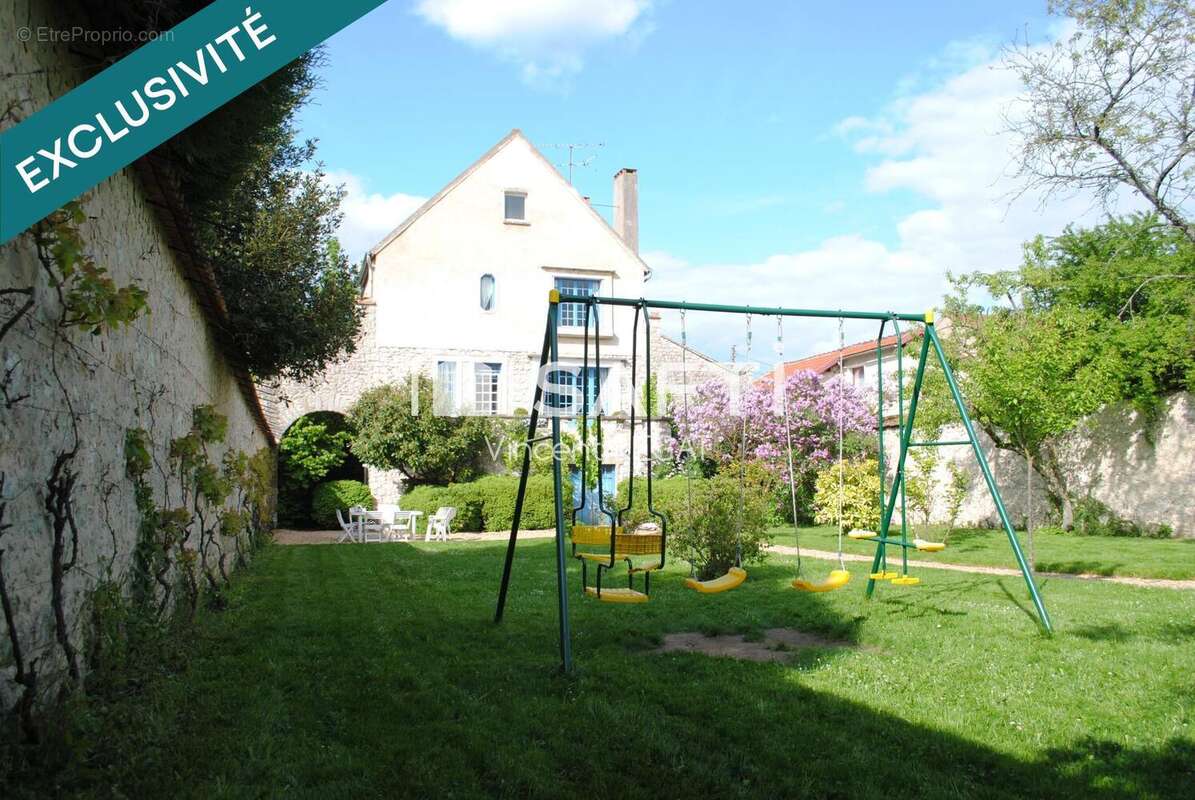 Photo 2 - Maison à MORET-SUR-LOING