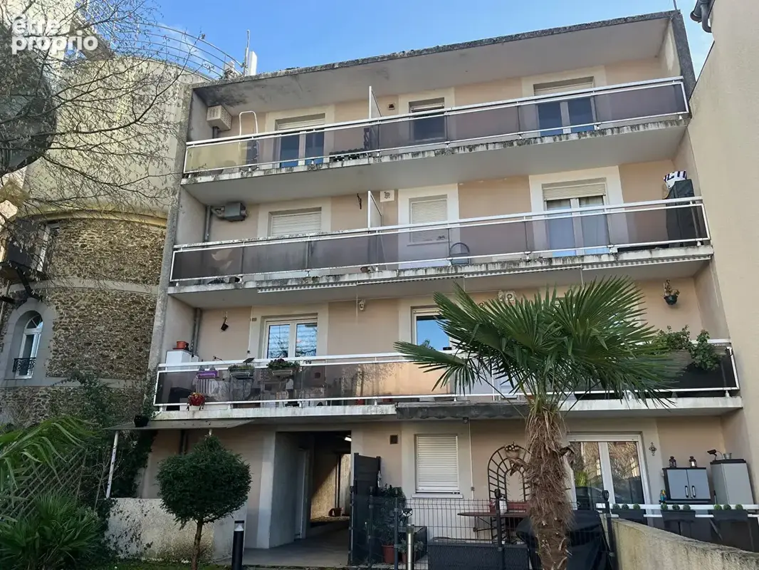 Appartement à CLICHY-SOUS-BOIS