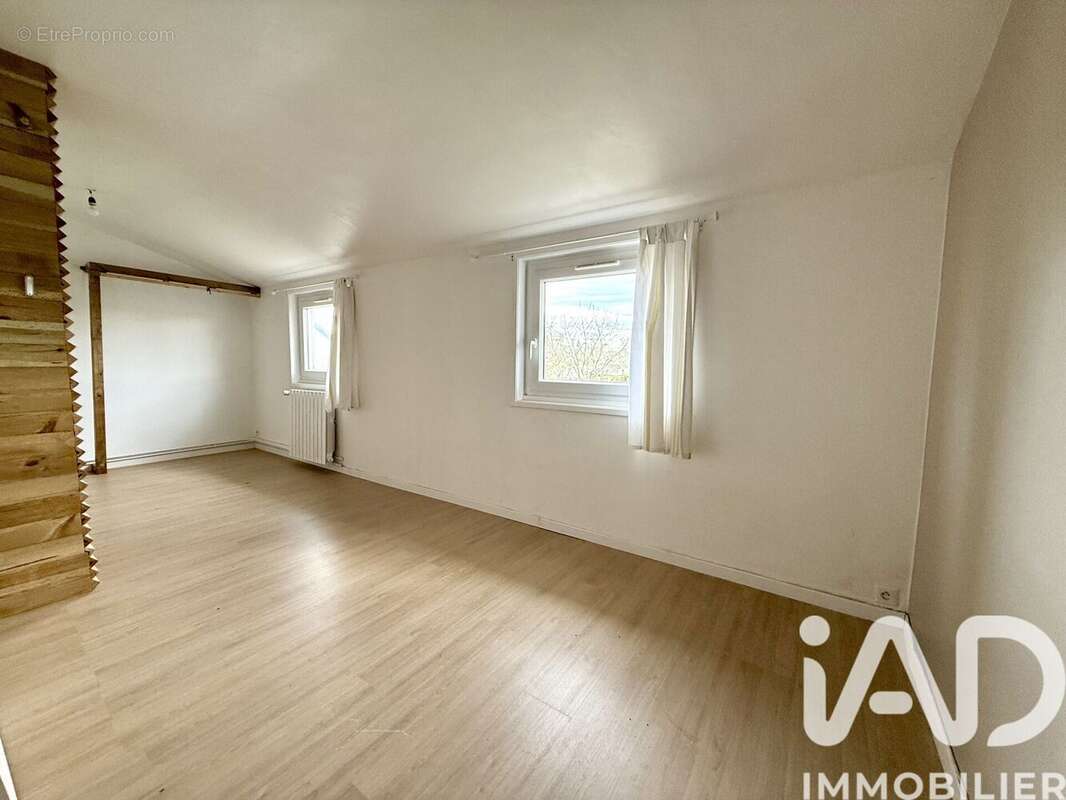 Photo 9 - Maison à GUEUGNON