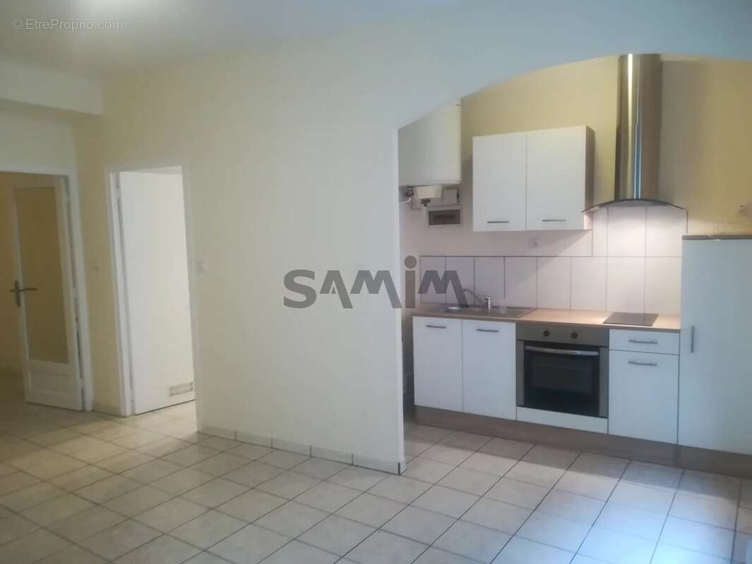 A vendre immeuble locatif- de 135 m2 au coeur de sauve - photo 8