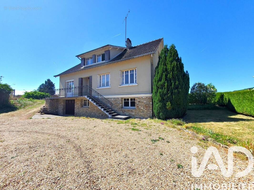 Photo 1 - Maison à DROUE-SUR-DROUETTE