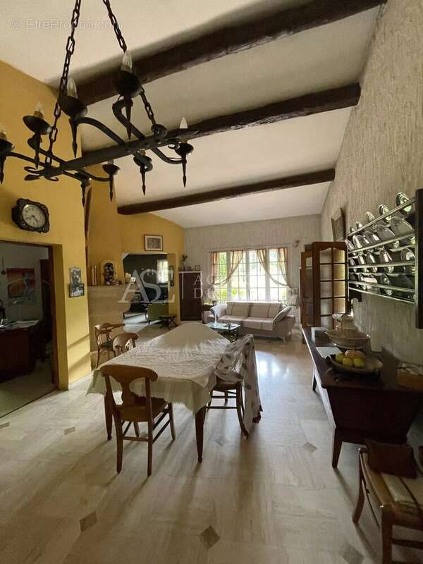 Maison à AIX-EN-PROVENCE