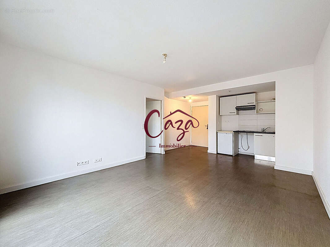 Appartement à FARGUES-SAINT-HILAIRE