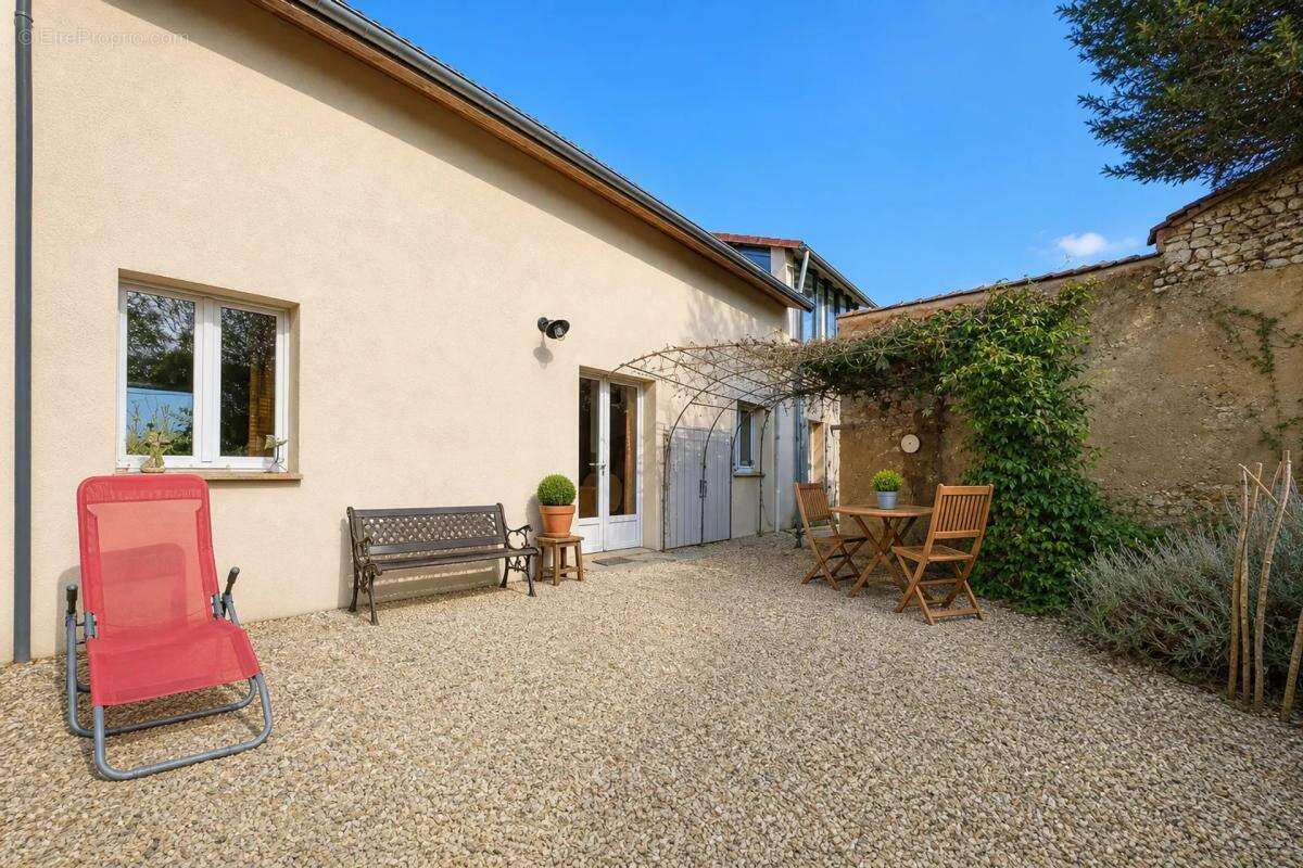 Maison atypique et récente à Bitry (58) - photo 27