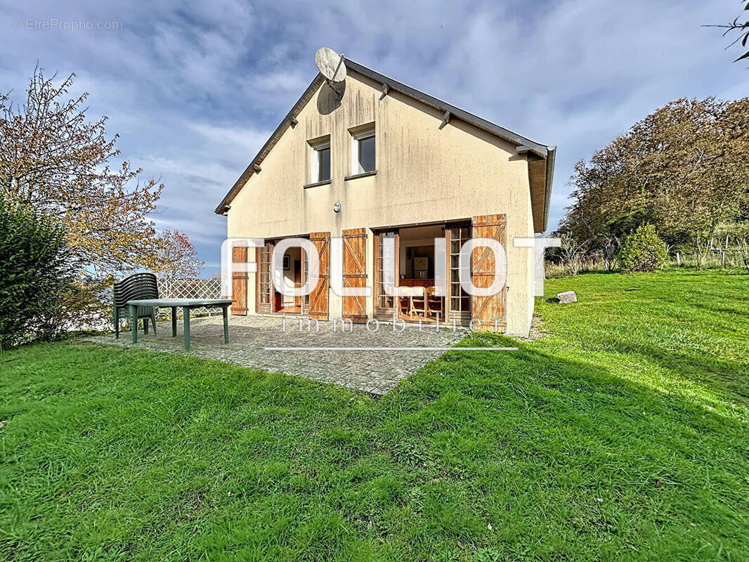 Maison à JULLOUVILLE