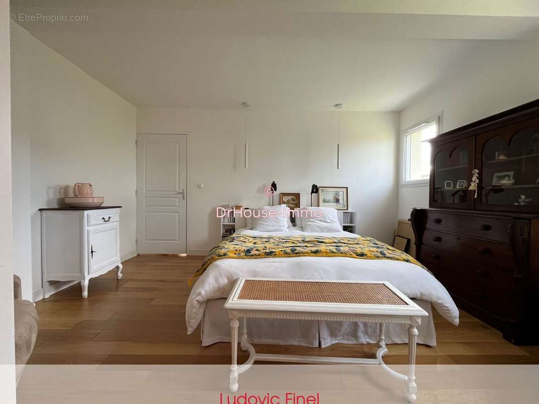 Maison 136 m² à Reviers  - photo 13