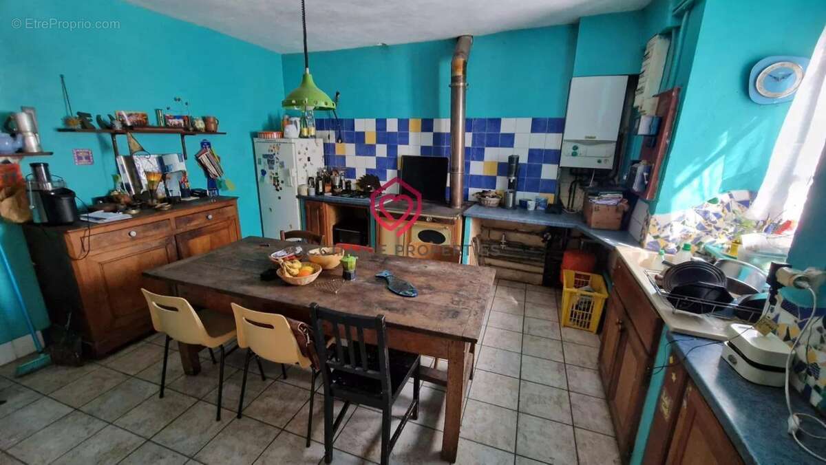 Maison à PRAT-BONREPAUX