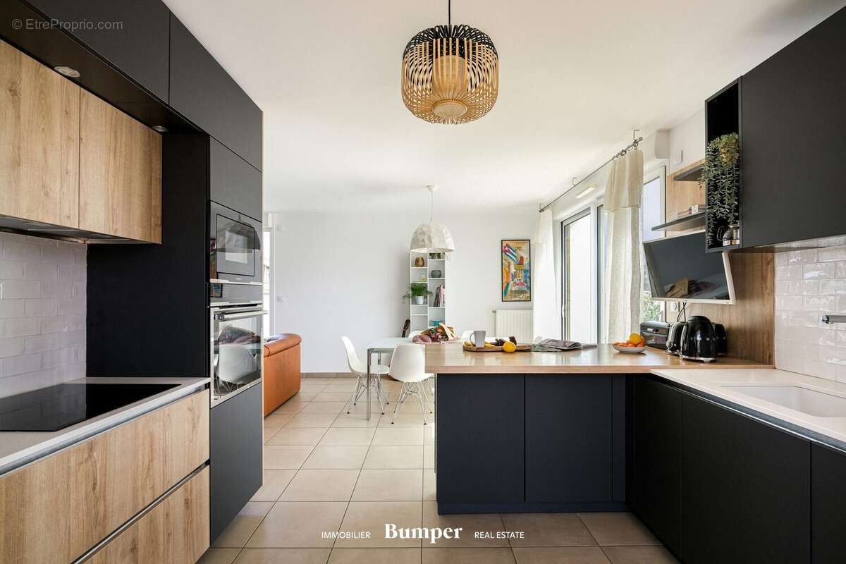 Appartement à LYON-5E
