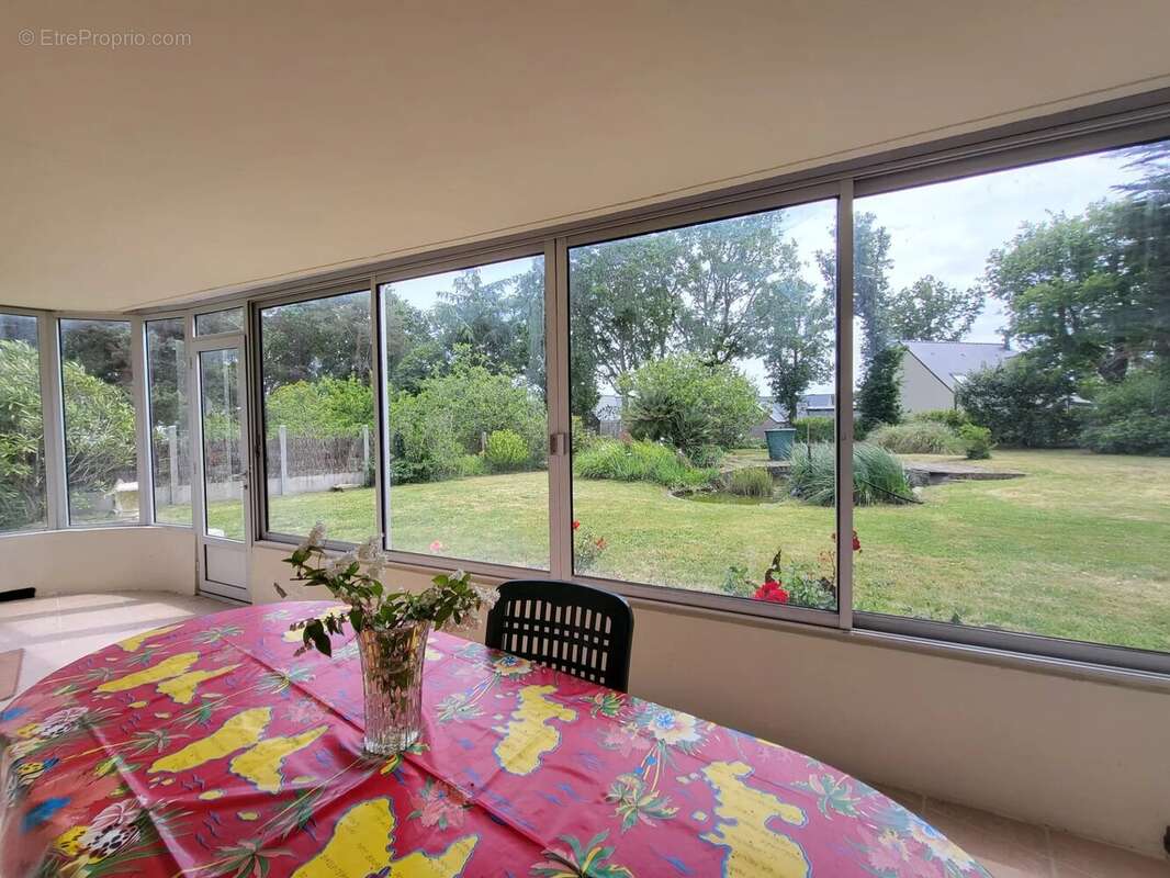 Grande maison familiale avec du potentiel - photo 2