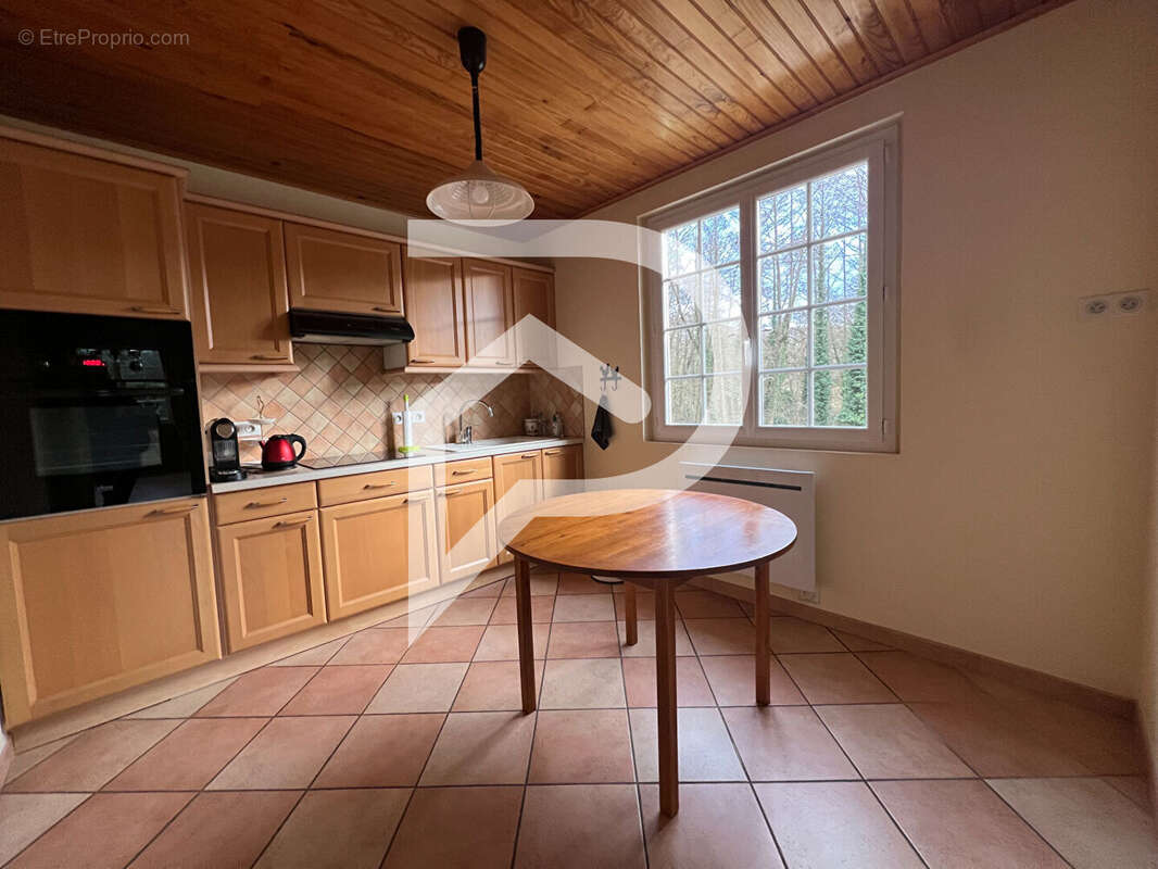 Maison à LEVIS-SAINT-NOM