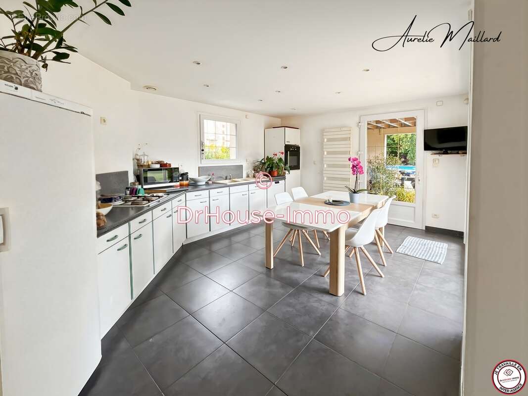 Maison à BRETTEVILLE-SUR-LAIZE